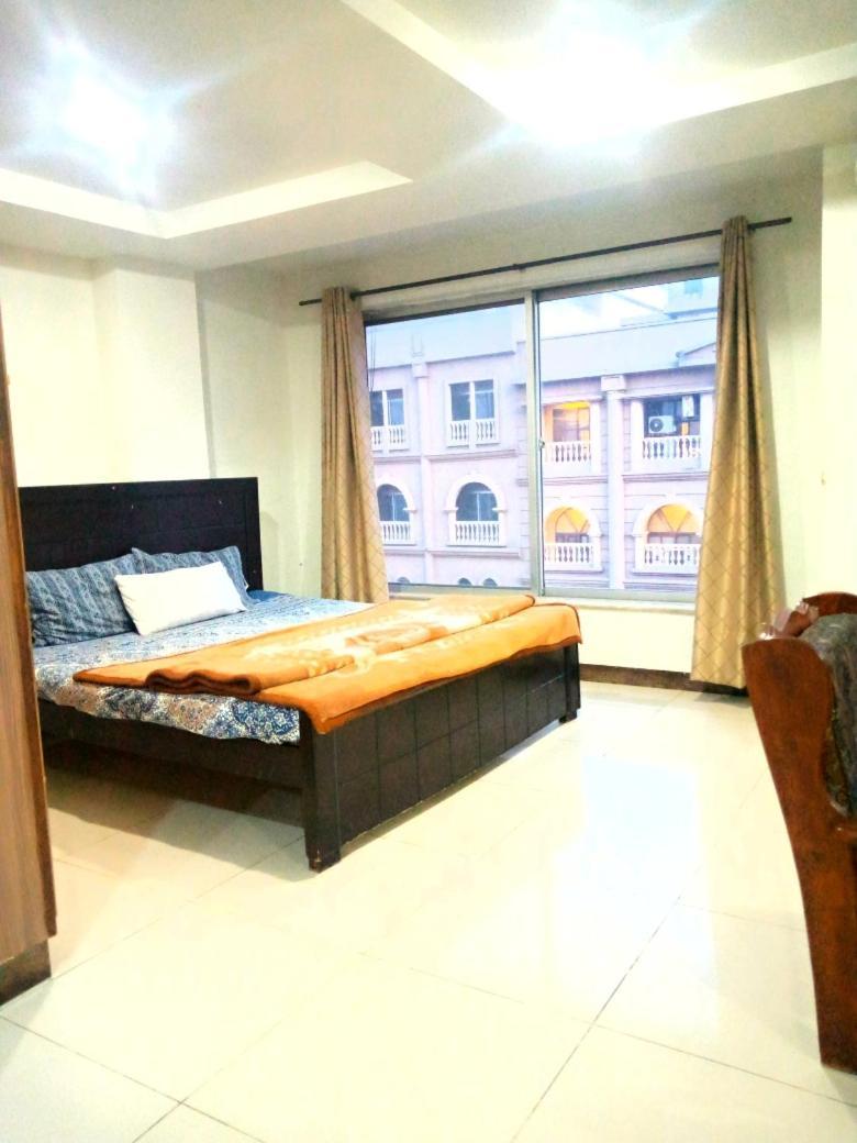 Comfortable Rental Apartments In Bahria Town Rawalpindi Luaran gambar