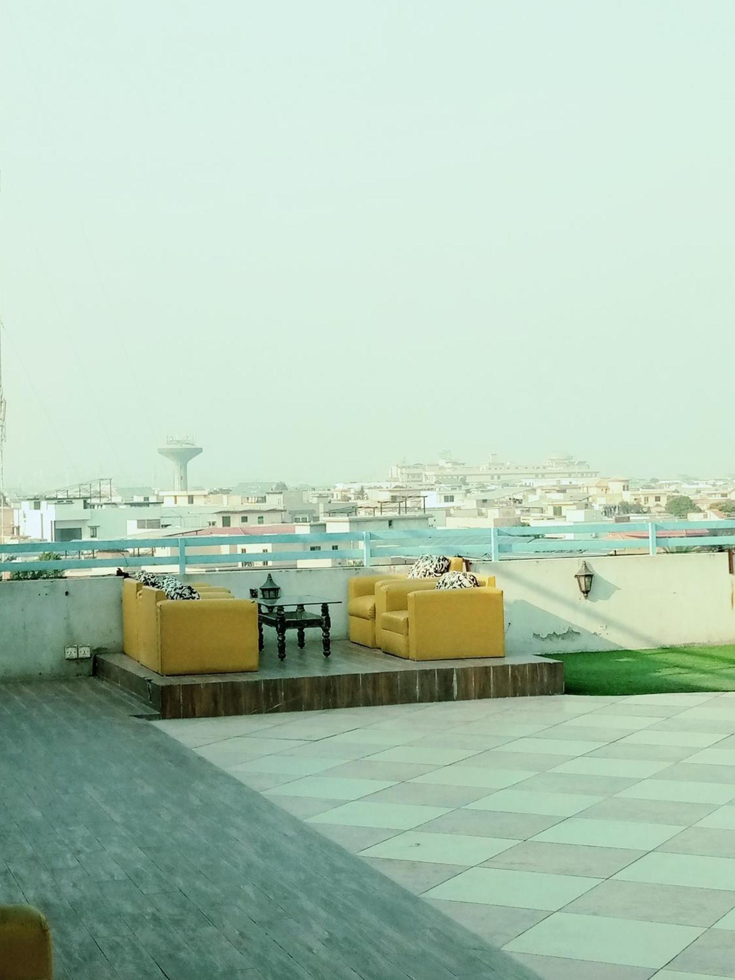 Comfortable Rental Apartments In Bahria Town Rawalpindi Luaran gambar
