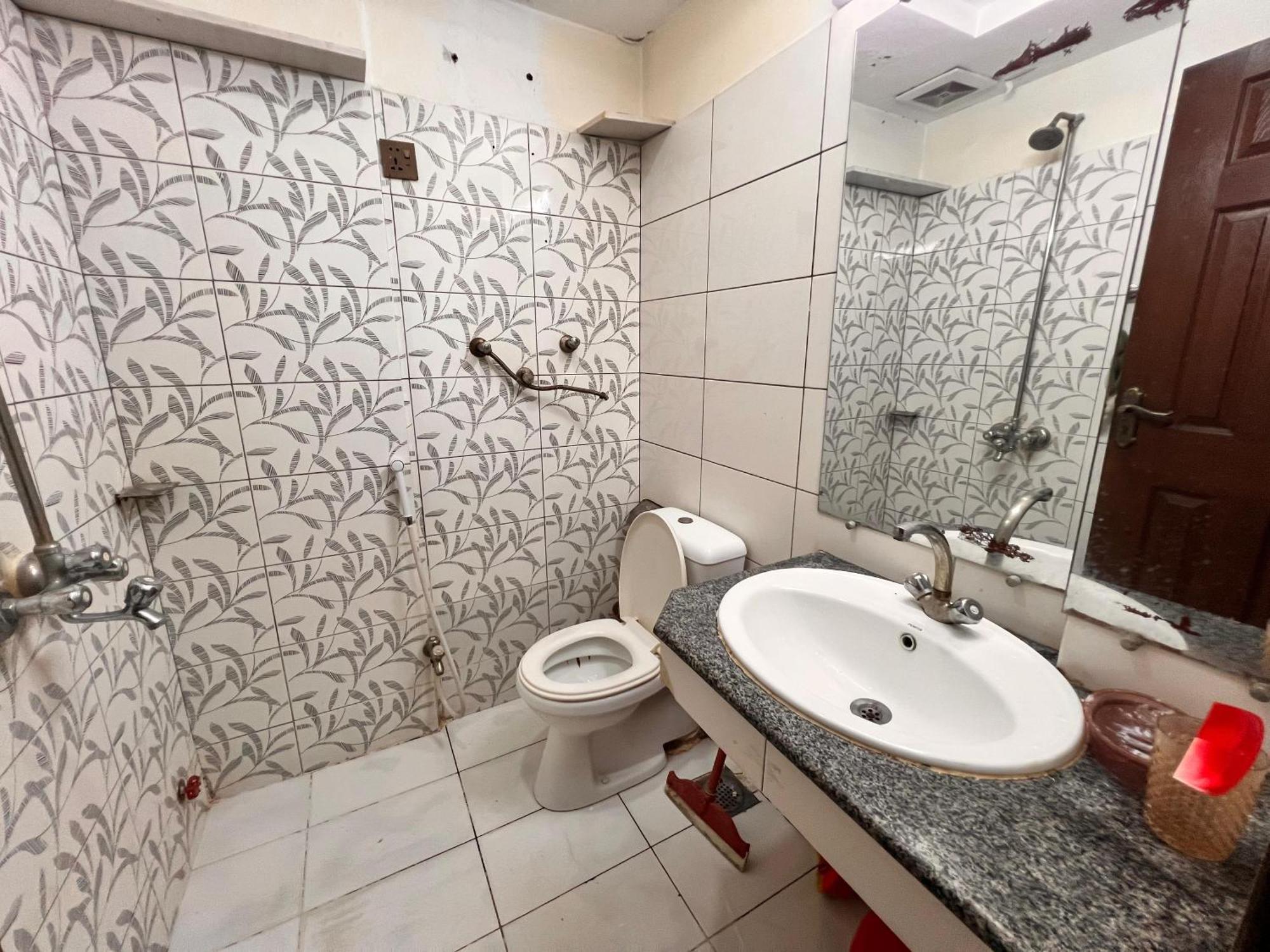 Comfortable Rental Apartments In Bahria Town Rawalpindi Bilik gambar